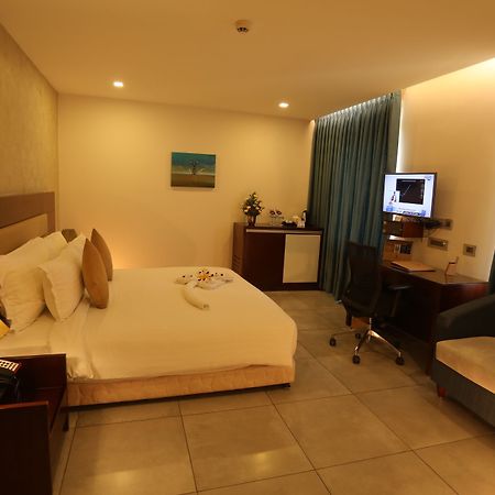 Flamingo Inn Hotel Trivandrum Thiruvananthapuram Exterior foto