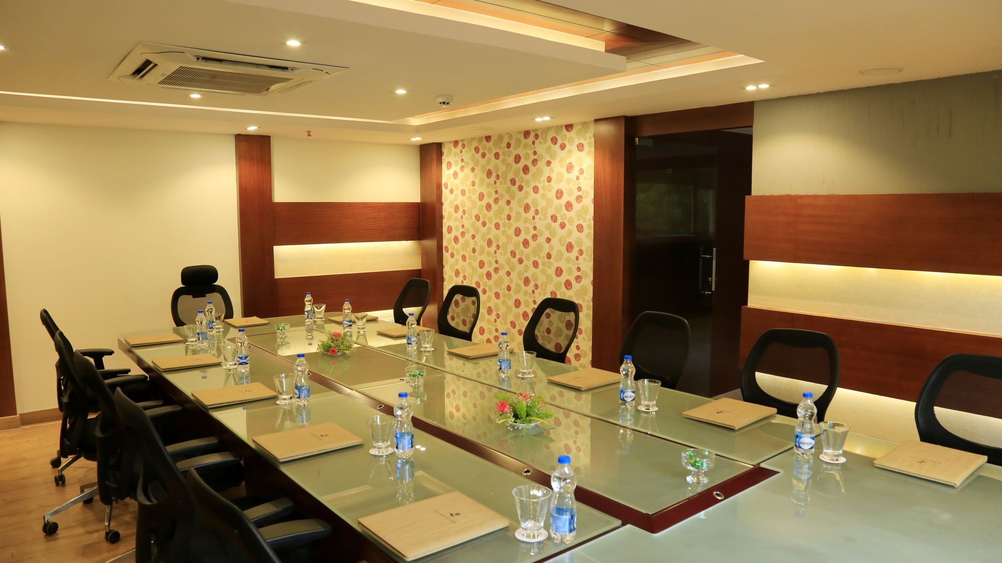 Flamingo Inn Hotel Trivandrum Thiruvananthapuram Exterior foto